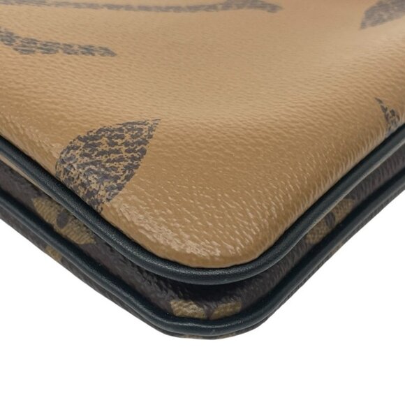 LOUIS VUITTON Brown Monogram Shoulder Bag - Picture 8 of 11